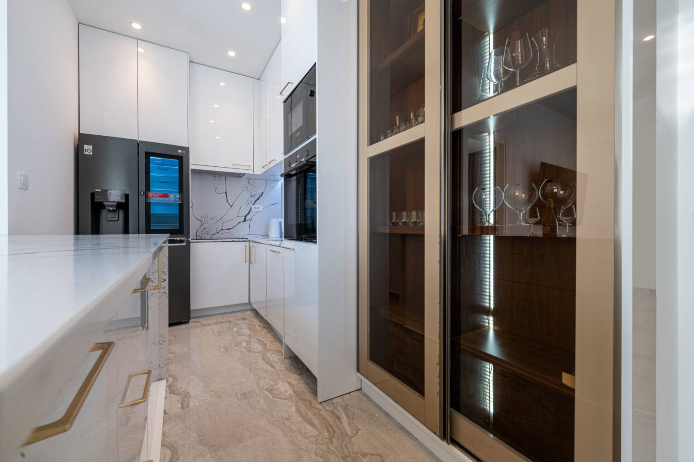 Квартира, 603 м², 275 000$ — FAKTOR